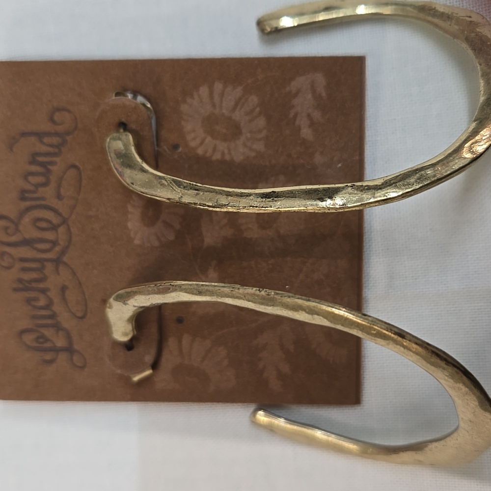 NEW Lucky Brand Textured Gold Hoop Earrings!